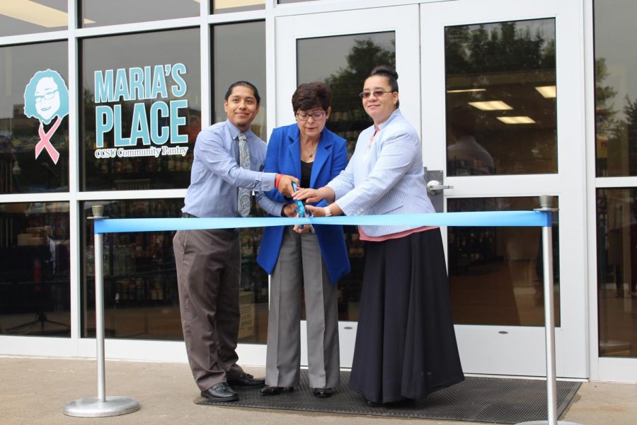 From+left+to+right%3A+Marias+Place+Coordinator+Freddy+Rios%2C+CCSU+President+Dr.+Zulma+Toro+and+Maria+A.+Alvarezs+daughter+Melina+Lopez+cut+the+ribbon+for+Marias+Place+Friday.