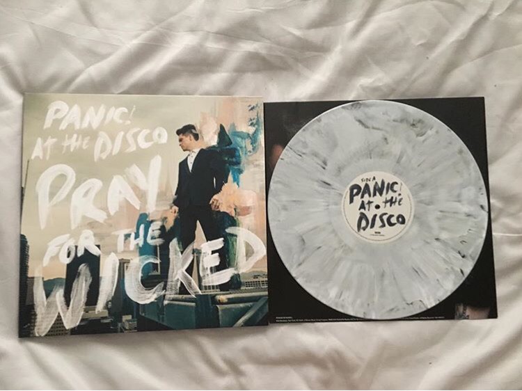 Panic! At The Discos six studio album Pray For The Wicked turned one year old on June 22.