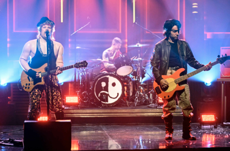 Fall Out Boy performs Hold Me Like a Grudge on The Tonight Show.