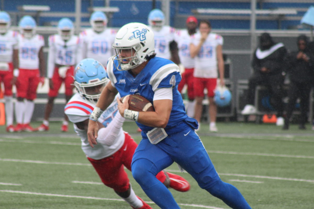 Blue Devils Prevail in Homecoming Game