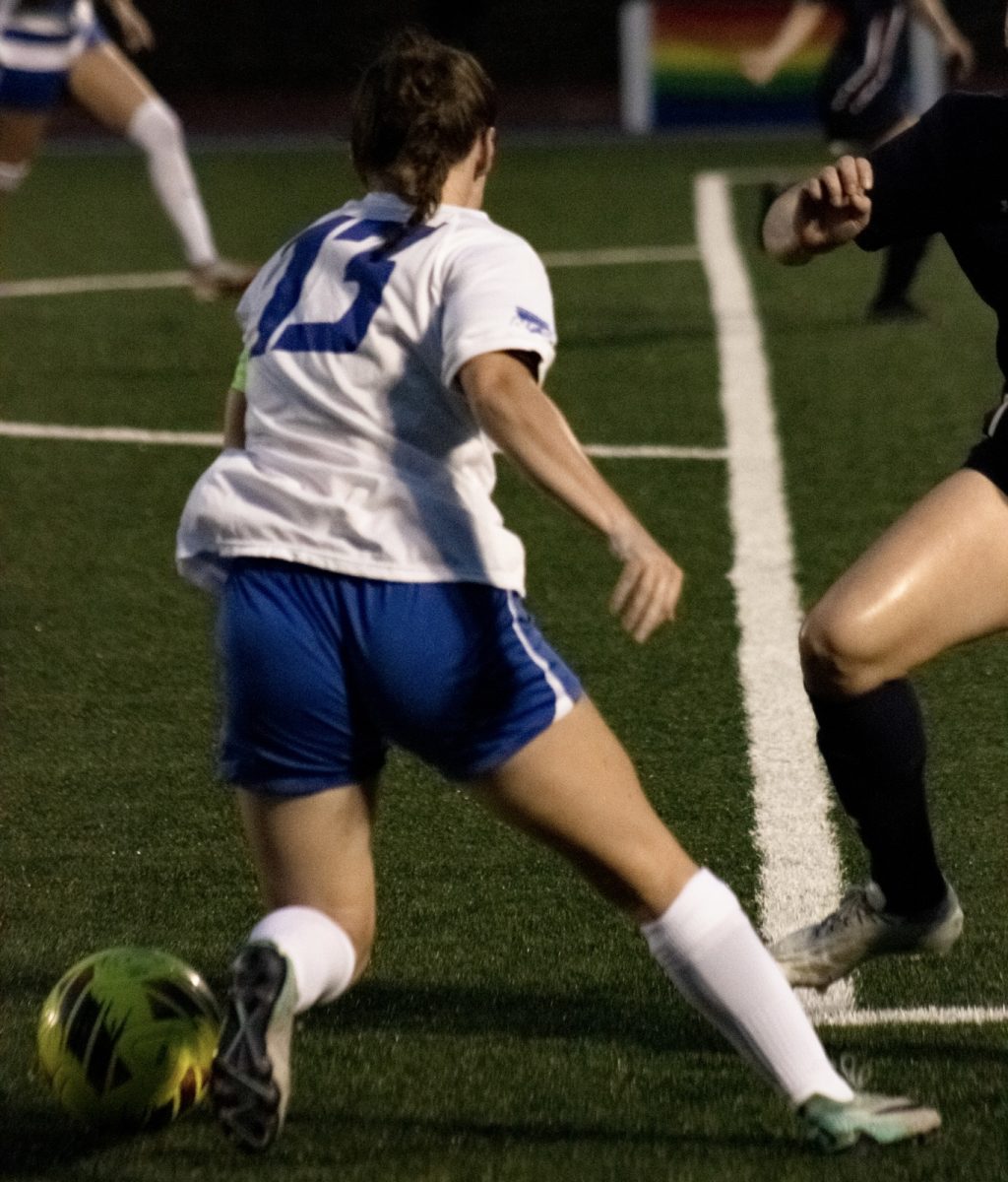 Women’s Soccer Overtakes FDU to Win NEC Home Opener